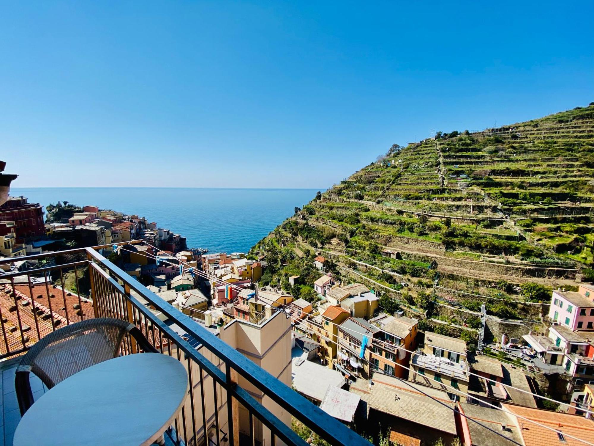 The Manarola Main Plaza酒店 外观 照片